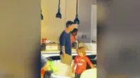 Ketulusan Messi terlihat di Dreams Cup, dukung perjuangan anaknya Ketulusan Messi terlihat di Dreams Cup, dukung perjuangan anaknya
