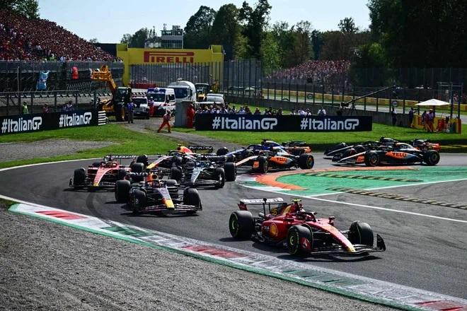 F1 Menggemparkan, Popularitas MotoGP Terancam Tanpa Rossi