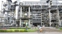 Pasar Optimis Perdamaian AS-Iran, Minyak Brent Turun 19% di Mei 2026