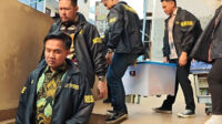 Selidiki Penyelundupan Minyak Sawit, Bareskrim Polri Cari Bukti di Kantor PT MMS Jakarta Utara Selidiki Penyelundupan Minyak Sawit, Bareskrim Polri Cari Bukti di Kantor PT MMS Jakarta Utara